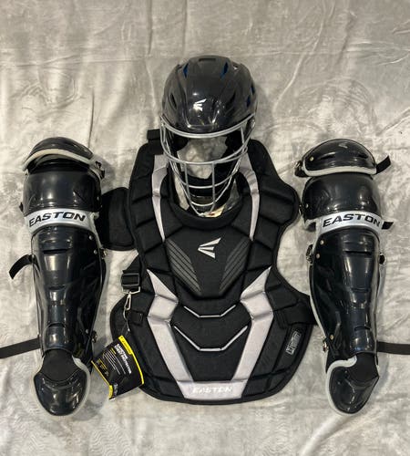 NEW Youth Easton Gametime Elite II Catcher's Set