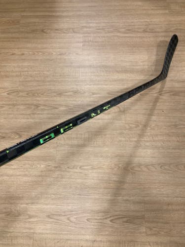 Junior Bauer AG5NT Hockey Stick | LH P88