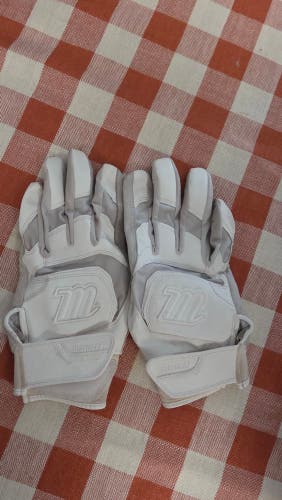 Large Marucci Signature Batting Gloves (Used)