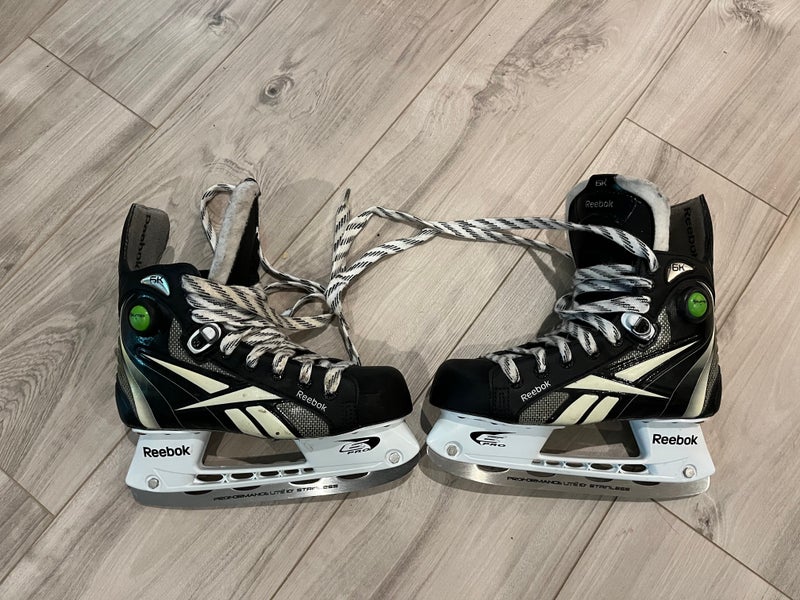 Black/White Reebok 6K Pump Hockey Skates Regular Width Size 3 (Used)