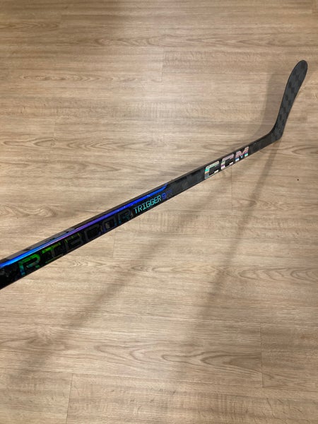 Junior CCM Ribcor Trigger 9 Pro Hockey Stick | LH P28