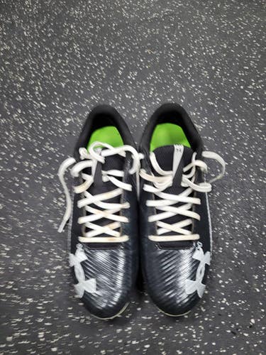 Used Under Armour BLUR SELECT Adult FB Cleats Black And White Senior 10 11849-S000038944