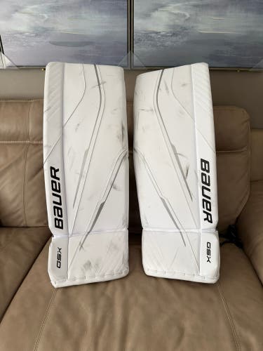 Small Bauer GSX Goalie Leg Pads (Used)
