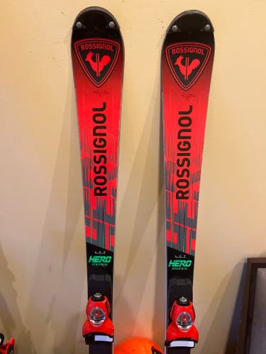 Men's 2025 Rossignol 150 cm Racing Hero Athlete SL Skis With Bindings Max Din 15 (Used)