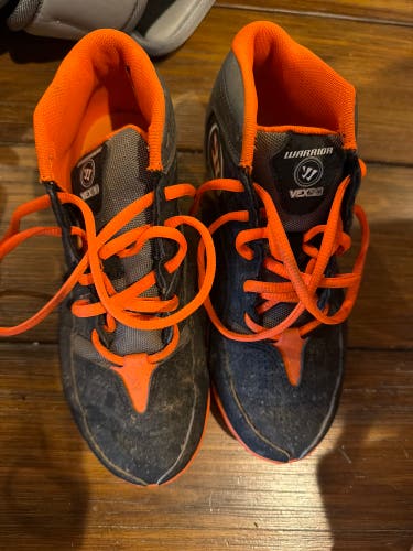 Unisex 3Y (Big Kids / Youth) Youth Warrior High Top (Used)