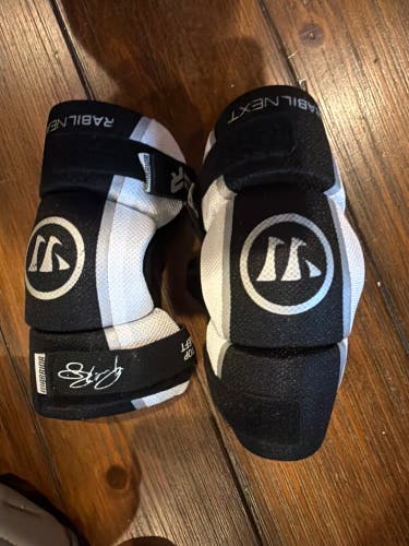 Small Youth Warrior Rabil Next Arm Pads (Used)