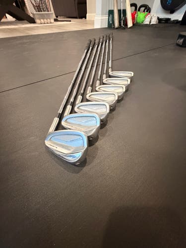 Ping Blueprint S Forged Iron Set 4-W / Dynamic Gold 120 Stiff