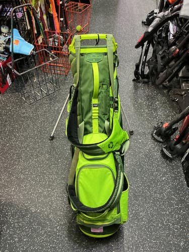 Used Sun Mtn ECO-LITE Mens Stand Bag Green 10743-S000470449