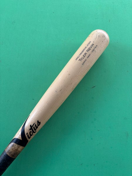 Victus Pro Reserve JC24 Maple Bat (-3) 31 oz 34" | Tyler Nevin Pro Model