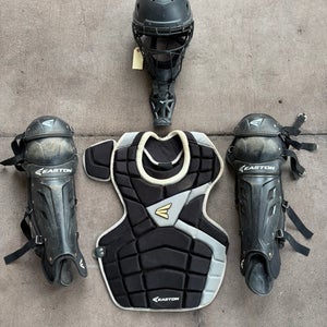 Intermediate Easton M10 Series Catcher's Set