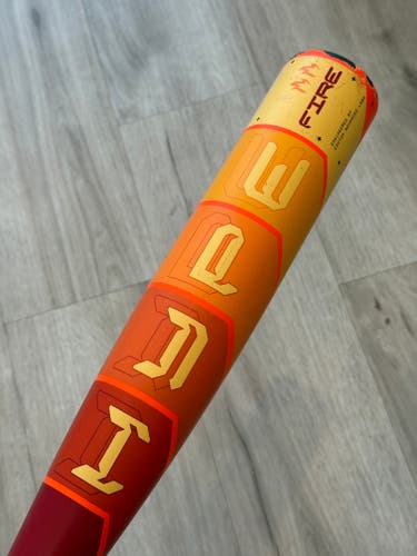 2025 Easton Hype Fire USSSA Composite Bat -10, 29/19
