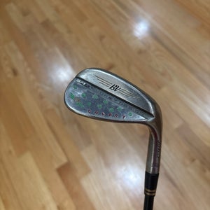 Men's Titleist Vokey SM8 Right Handed Wedge Stiff Flex 52 Degree Graphite Shaft (Used)