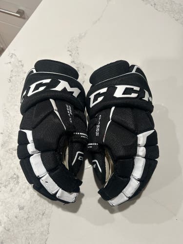 CCM Classic Pro Gloves 13" (Used)