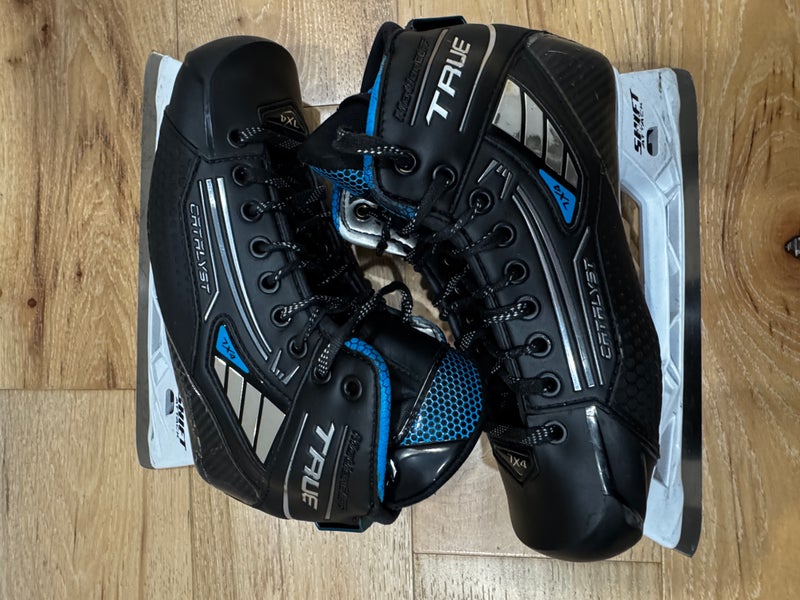 Senior True Catalyst 7X4 Hockey Goalie Skates Regular Width 7.5 (Used)