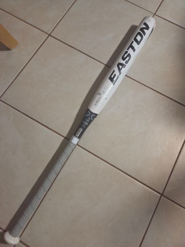 2023 Easton Ghost Composite Bat (-10) 23 oz 33" (Used)