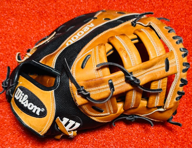 Wilson A2000 First Base Mitt 12.5” | Pro Stock Leather | Game Ready | Clean Pocket | Strong Shape |