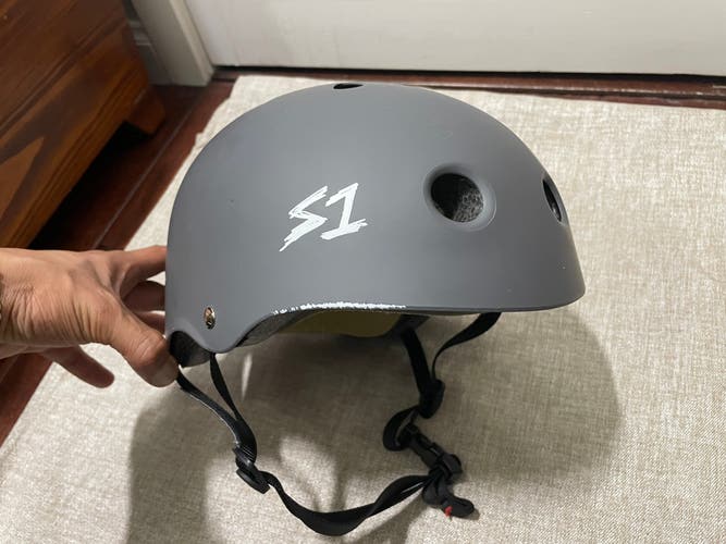 S1 Lifer helmet (for skateboarding / inline / bmx)