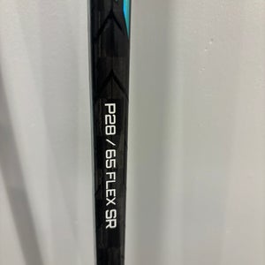 Senior Bauer Pulse Left Hand Hockey Stick P28 65 Flex Pro Stock (Used)