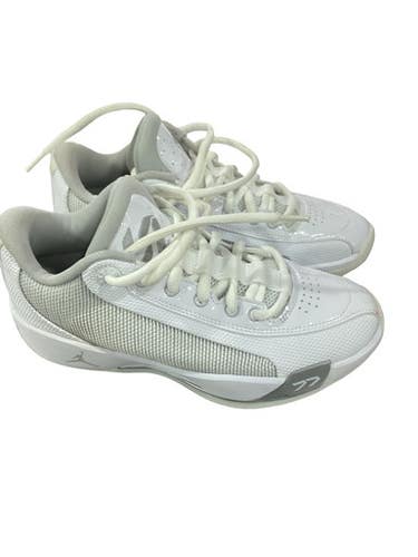 Used Jordan Basketball Shoes W White Youth 06.0 11347-S000267526