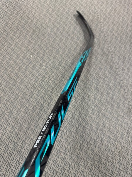 Junior Bauer Pulse Right Handed Hockey Stick P92 50 Flex (New)