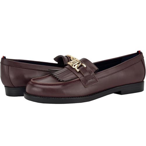Tommy Hilfiger Merise Loafers Women's US 8 M Dark Red Round Toe Slip On HTAT824