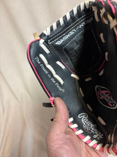 RH Rawlings Player series Baseball Glove 10.5" (Used)