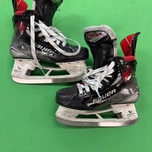 Bauer Vapor X5 Pro Hockey Skates | Size 2.5EE