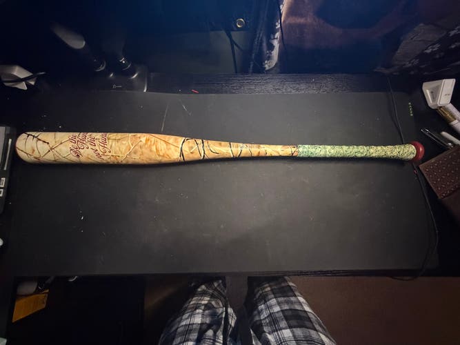 2026 Combat MFG Spec A1 Alloy BBCOR Certified Bat (-3) 30 oz 33" (Used)