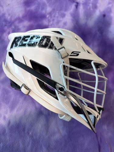 White Adult Cascade S Helmet (Used)