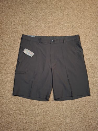 NWT Greg Norman Performance Stretch Golf Shorts Mens 40