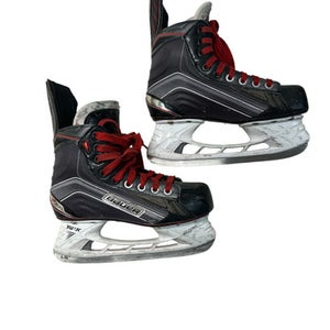Used Bauer VAPOR X700 Intermediate Hockey Skate Intermediate 3.5 11835-S000207180