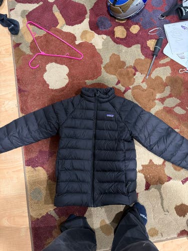 Black Boys XL Patagonia Jacket (Used)