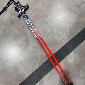42in (105cm) Swix All Mountain Ski Poles (Used)