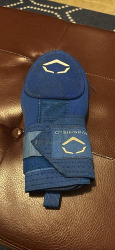Blue Senior EvoShield Sliding Mitt (Used)