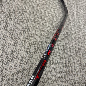 Intermediate Red Bauer Nexus Tracer Right Handed Hockey Stick P28 55 Flex (New)