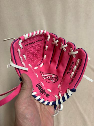 RH Rawlings Player series Baseball Glove 9" (Used)