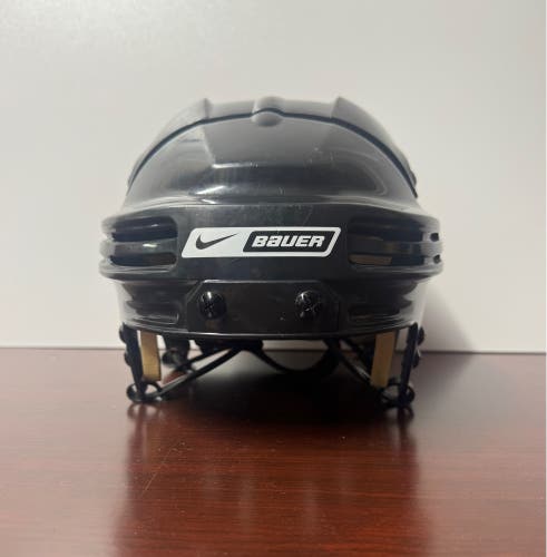 Nike Bauer 4500 Hockey Helmet Black Medium Used