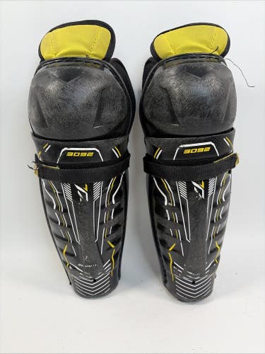 CCM Tacks 3092 Ice Hockey Shin Pads, Junior 11"