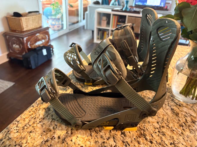 Men's Large Ride Snowboard Bindings All Mountain (Used)