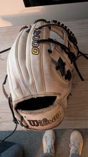 Wilson A2000 RH Infield Baseball Glove 11.5" (New)
