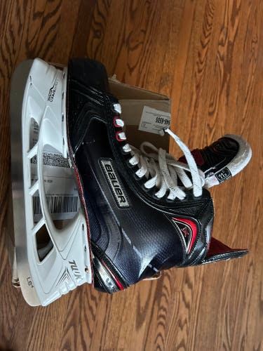 2017 Bauer Vapor 1X Hockey Skates Pro Stock 11.5 (Used)