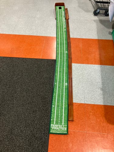 Perfect Practice Putting Mat