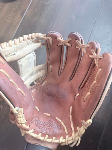 Used But Good condition Rawlings GGE1151BRCPT