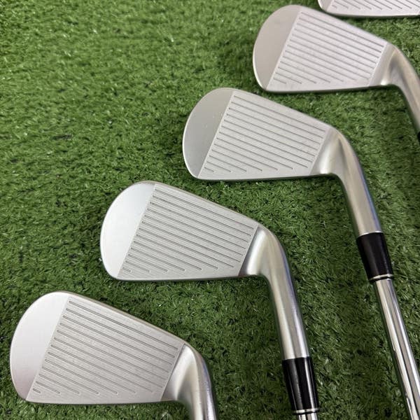 Srixon ZXi5 ZXi7 Combo Iron Set 4-PW Project X 7.0 Rifle Extra