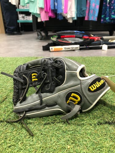 Wilson A500 LH Infield Baseball Glove 11" (Used)