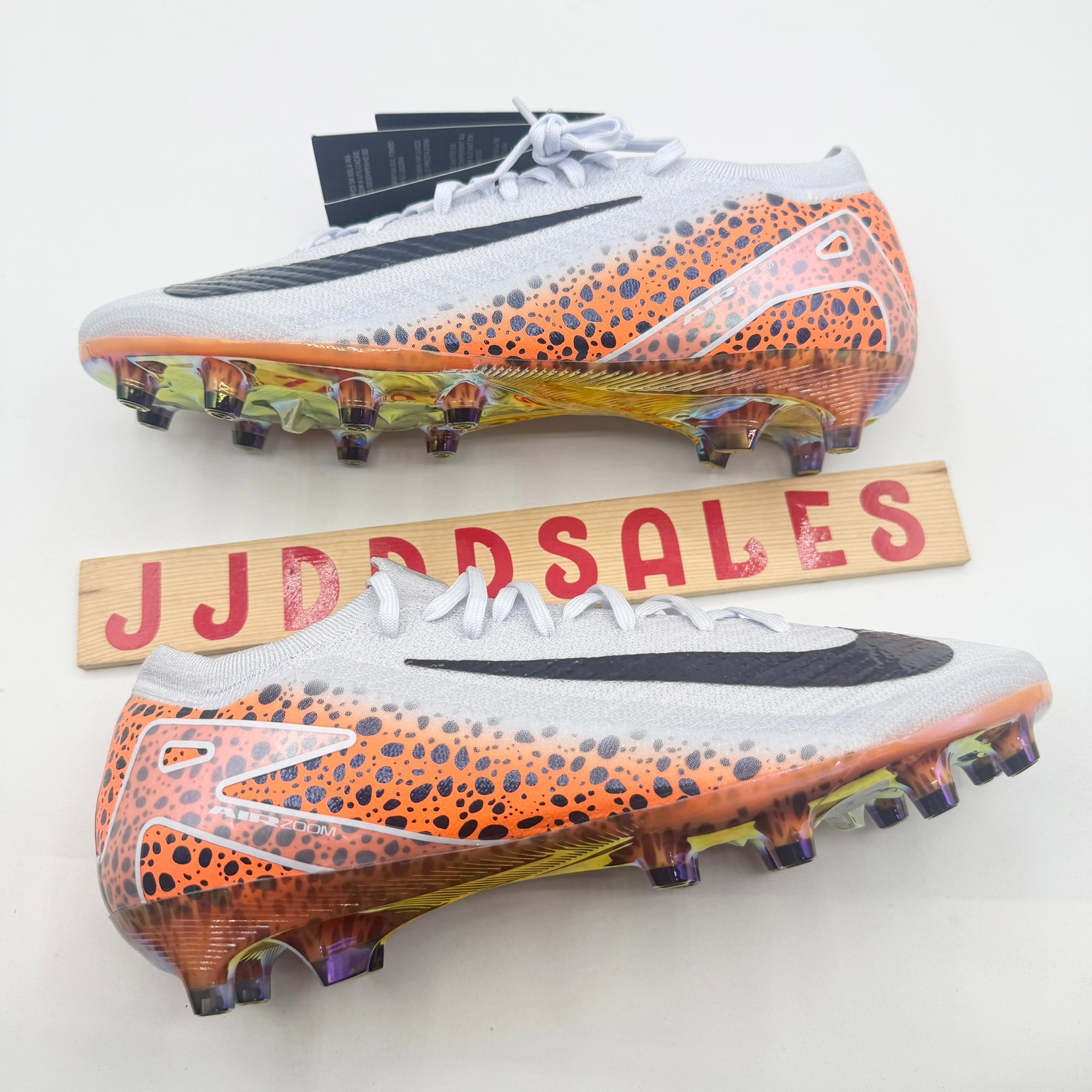 Mens 9.5 Nike Air Zoom Mercurial Vapor 16 Elite AG-PRO Safari Pack HF9398-900 Nike Air Zoom Mercurial Vapor 16 Elite AG-PRO Player Edition  main image 2