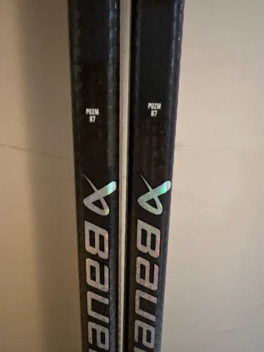 Senior Bauer Nexus Tracer Right Handed Hockey Stick P92M 87 Flex (Used)