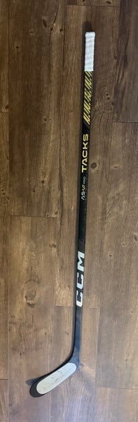 Senior CCM Tacks AS-VI Pro Right Handed Hockey Stick P28 70 Flex (Used)