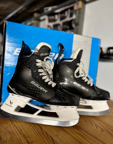 Bauer Supreme Shadow Hockey Skates w/ FlyTi Steel - Senior 8 Wide (Excellent Condition)