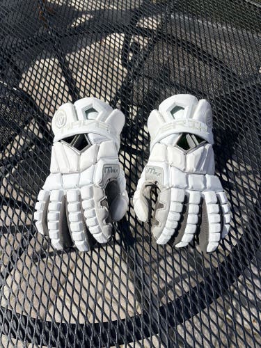Maverik Max Lacrosse Gloves (Used)